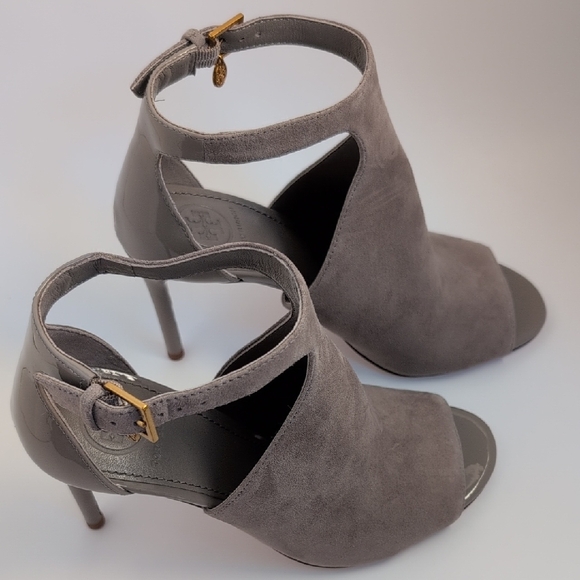 Tory Burch Gray Suede Ashton Bootie Heel Shoes size 5M - Picture 6 of 15